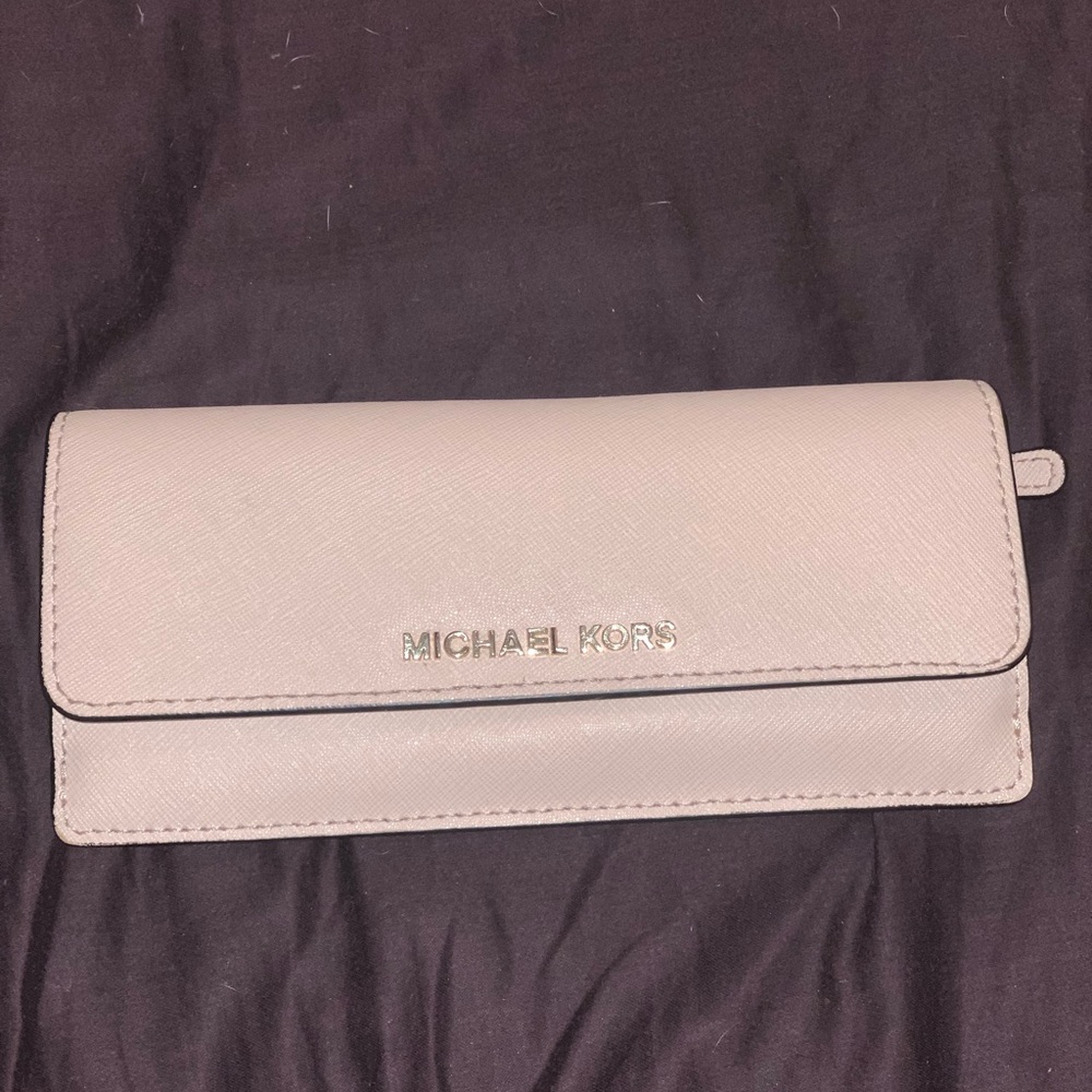 NWOT Michael kors wallet blush pink